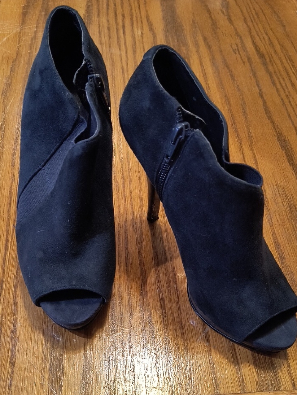 Nine West Navy Suede Peep-Toe Ankle Booties 5M